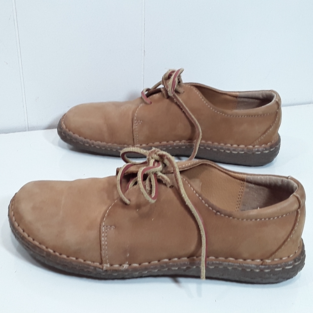 Covington leather shoes size 7.5
